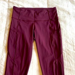 Red Merlot High Rise cropped Leggings